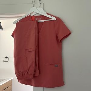 FIGS Scrubs